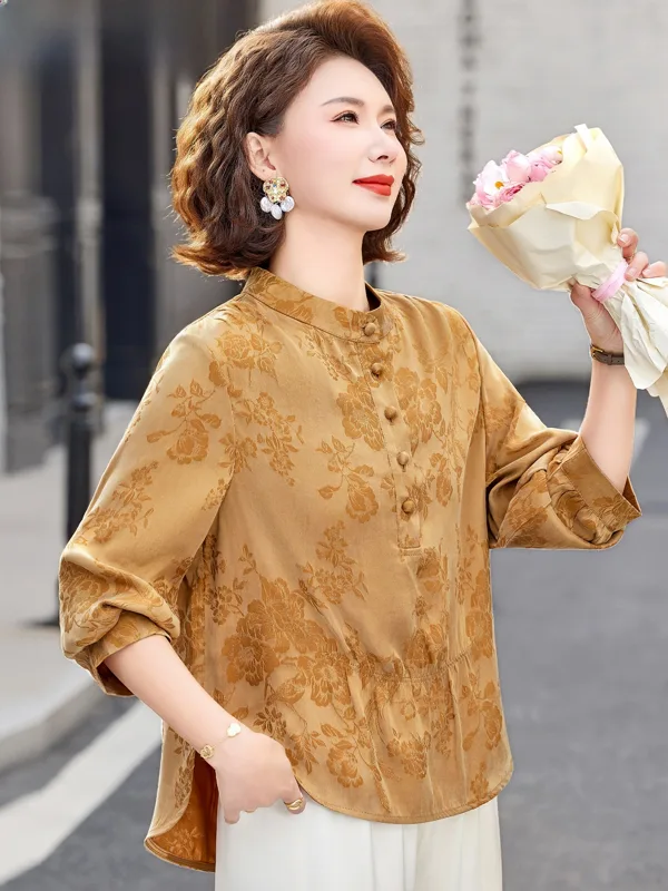 Women Fashion Over 50 - Elegant Spring Outfit Set for Women