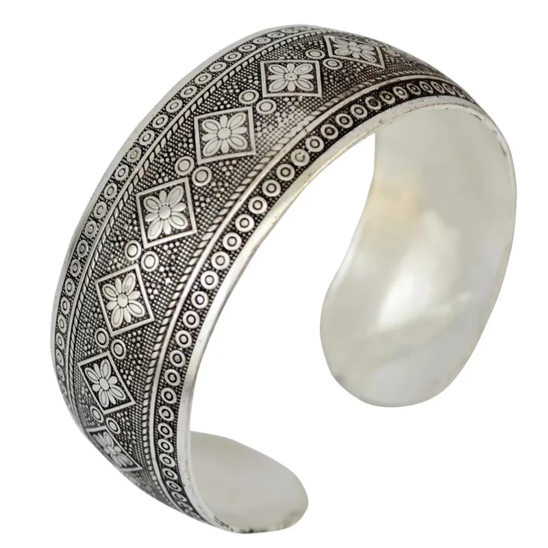 Women Fashion Pakistan - Vintage Tibet Silvery Cuff Bracelet for